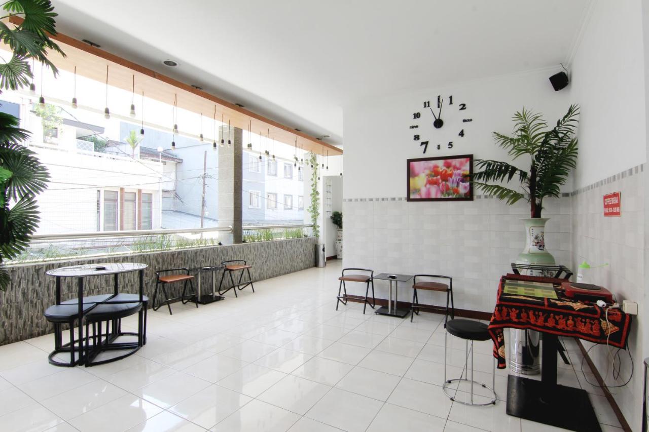 โรงแรมปาเลม บันดุง ภายนอก รูปภาพ